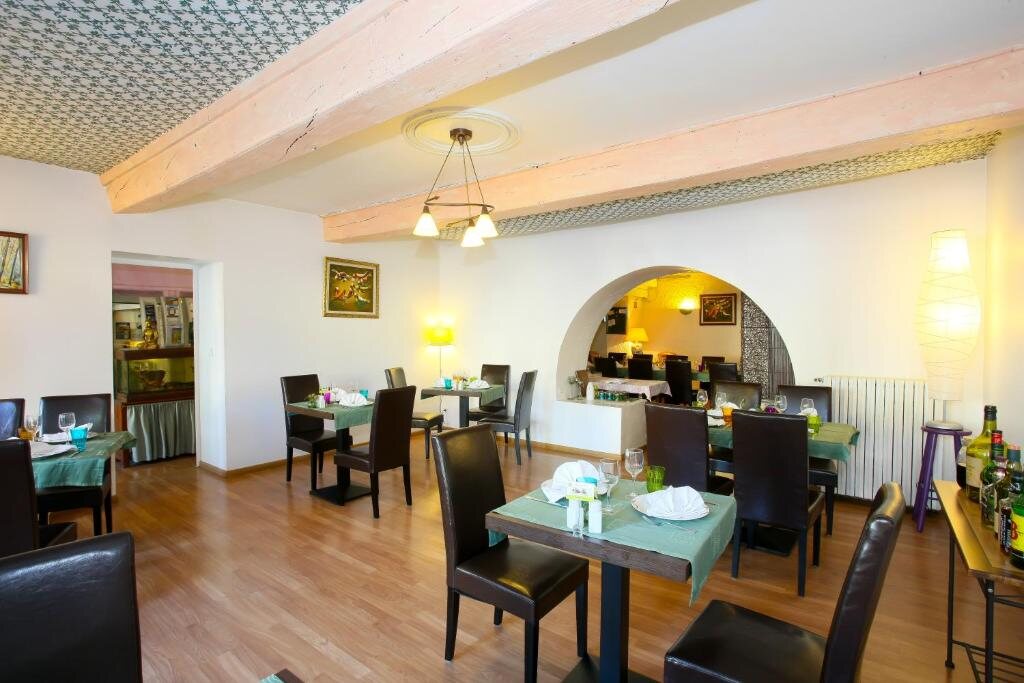 Salle principale du restaurant